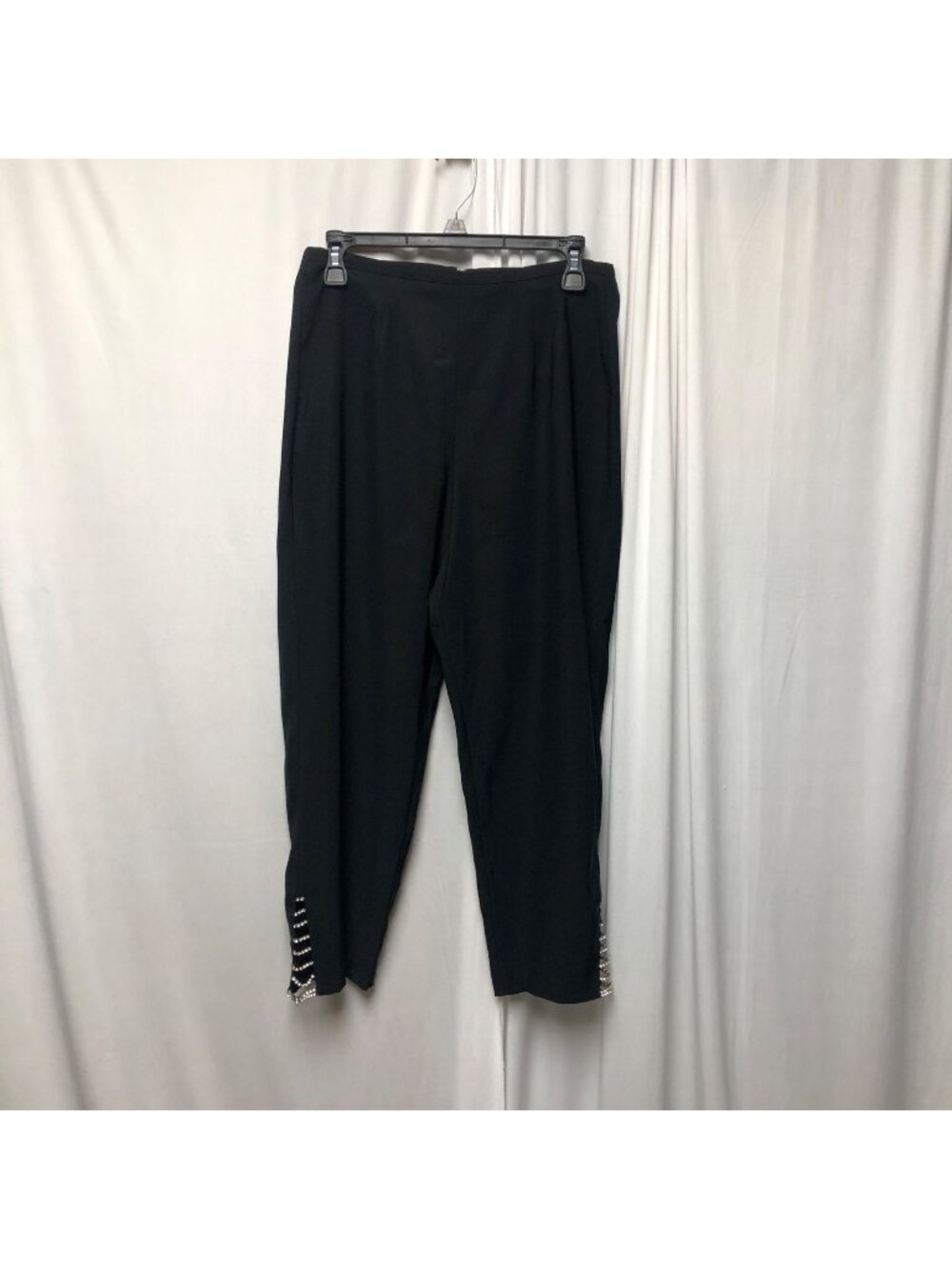 Nancy Bolen City Girl Ankle Black Pants Womens Size 8 Rhinestone at Cuffs Comfy